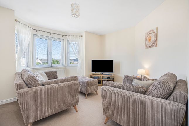 507 Leyland Road, Bathgate, West Lothian photo 2