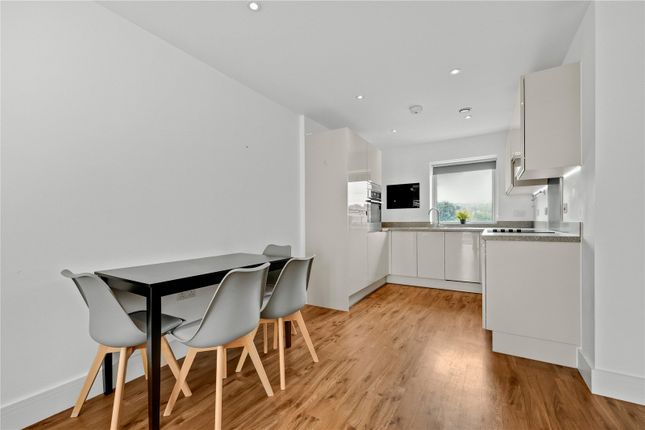 Flat 88, Austen House,, Station View, Surrey photo 2
