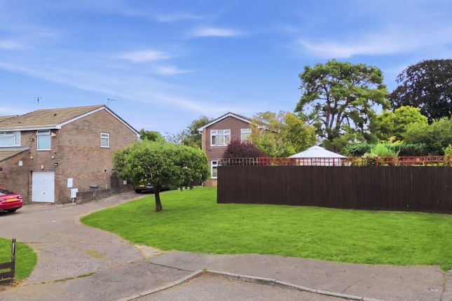 4C Runcorn Close, St. Mellons, South Glamorgan photo 2