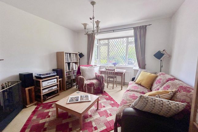 2, St. Margarets Crescent, Bexhill-On-Sea photo 2