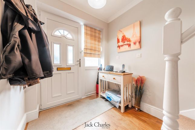 41, Iden Crescent, Tonbridge photo 4