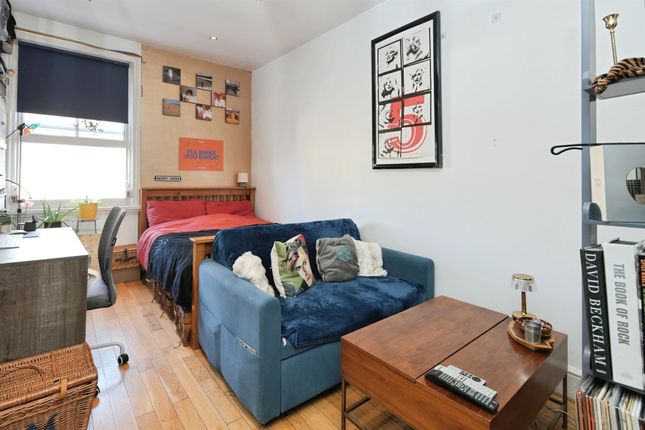 Flat 9, 10, Cambridge Road, Hove photo 2