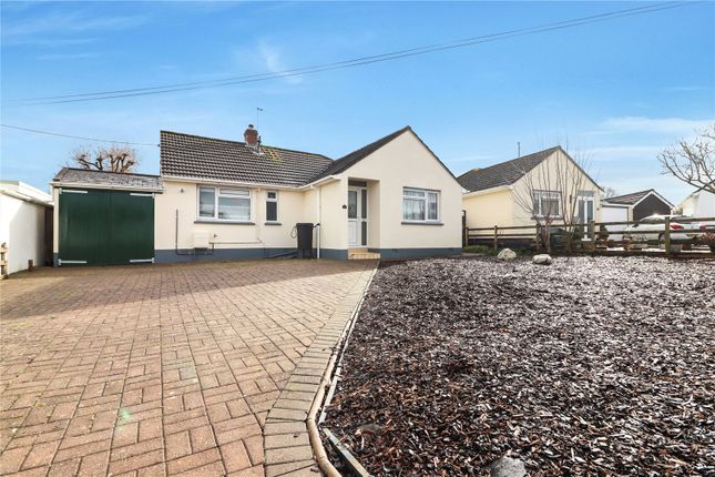 3-bed bungalow on 33, Taw View, Barnstaple, £299,950
