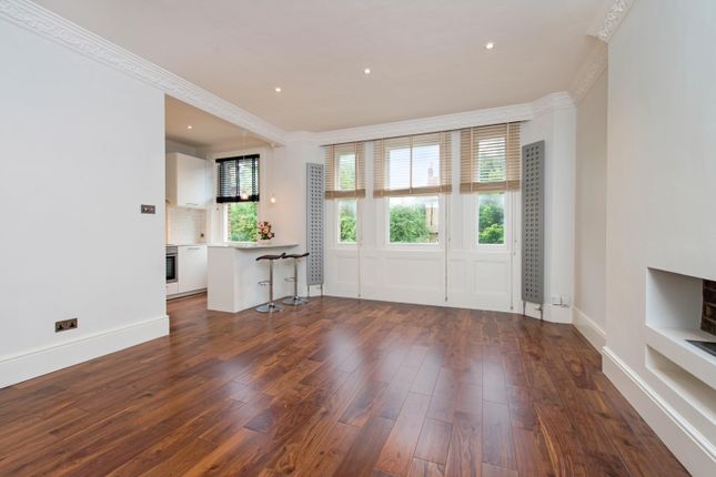 Flat to rent in Elsworthy Road, First Floor Flat, Primrose Hill, London