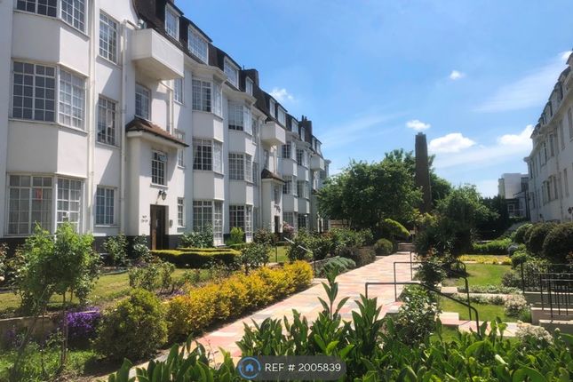 Thumbnail Flat to rent in Wavertree Court, London