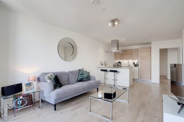Thumbnail Flat to rent in Unex Tower, Stratford
