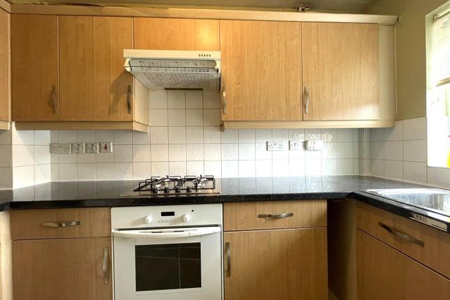 36, Bilborough Drive, Swindon photo 2