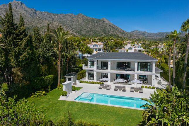 Thumbnail Villa for sale in Sierra Blanca, Marbella, Malaga, Spain