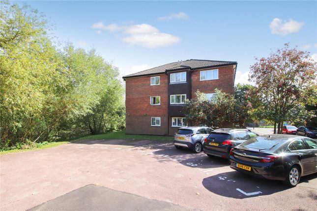 2 bed flat for sale in St. Johns Well Court, St. Johns Well Lane, Berkhamsted HP4