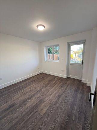Two Bedrooms Close To Chadwel Heath Station - Â£1800 Pcm