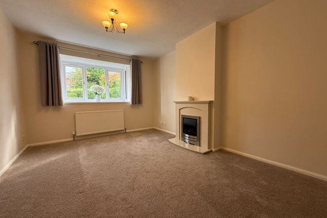 St Helens Close Treeton, Rotherham photo 3