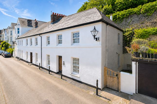 76, Esplanade, Fowey photo 3