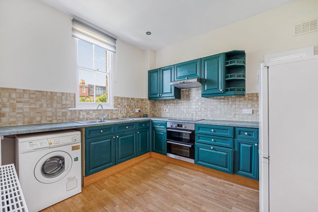 Thumbnail Flat to rent in Lawrence Road, Ealing, London