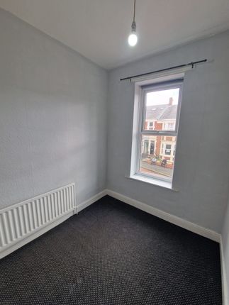 300, Westbourne Avenue, Gateshead photo 5