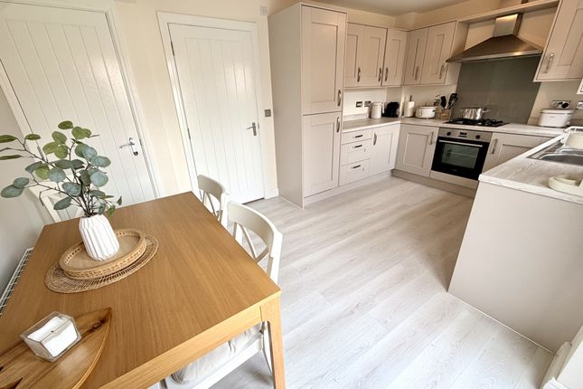 1, Shetland Court, Thornton photo 4