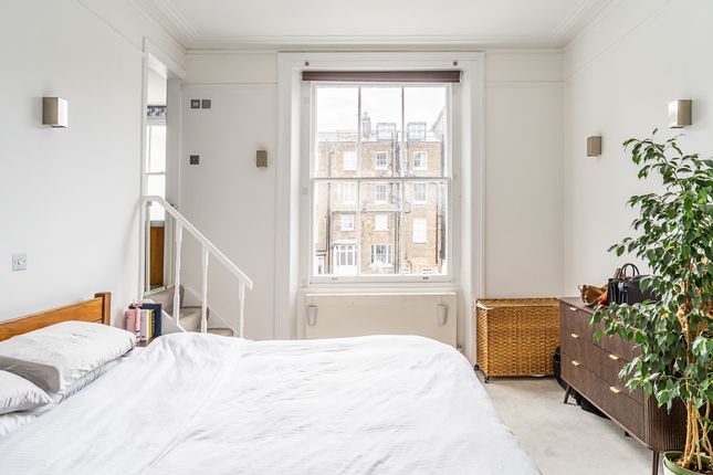 Flat 4, 89, Cornwall Gardens, London photo 4