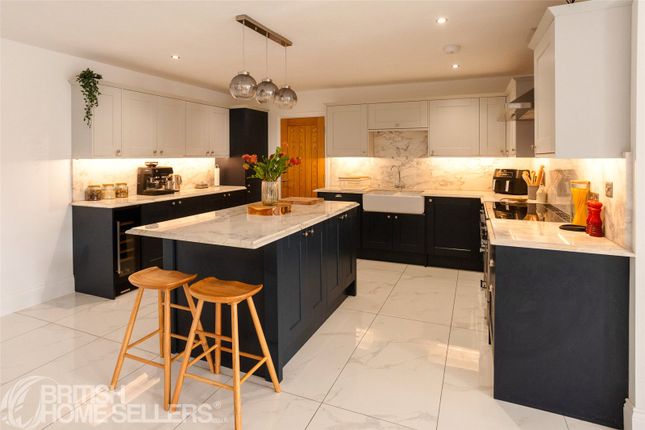 Oakley Place,, Willow Lane, Tonbridge photo 2