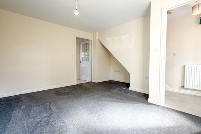 16, Varrick Way, Attleborough photo 3