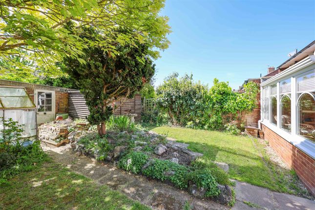 20, Great Benty, West Drayton photo 2