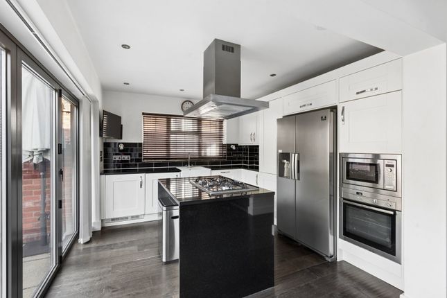 Sunshine Cottages,10, Chenies Road, Rickmansworth photo 3