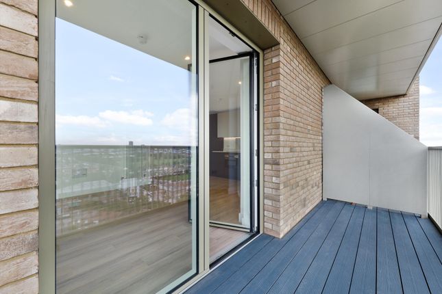 1, Heartwood Boulevard, London photo 4