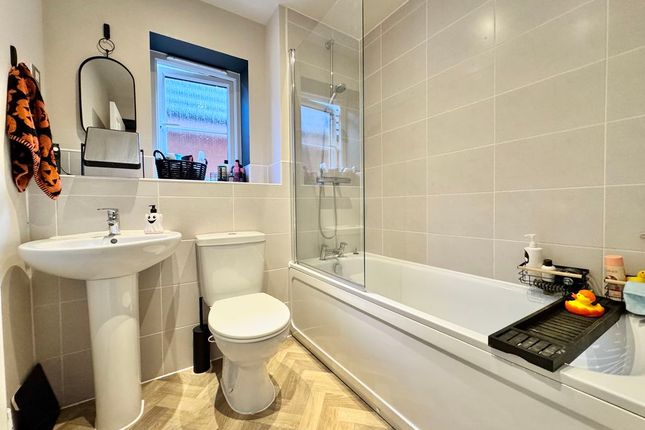 6, Crab Tree Close, Barlestone photo 4
