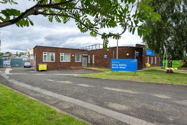 Thumbnail Office to let in Fleet House, Pye Close, Haydock, St Helens, Merseyside