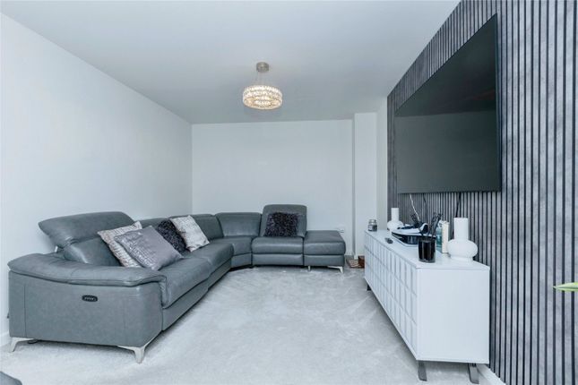 22, Mowbray Drive, Leicestershire photo 5