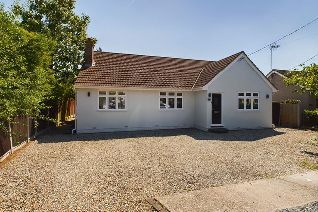 4-bed bungalow on Hazeldene Parkgate Road, Stanford-Le-Hope, £600,000