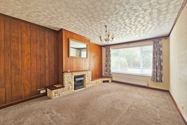 17 Lea Road, Gloucester photo 4