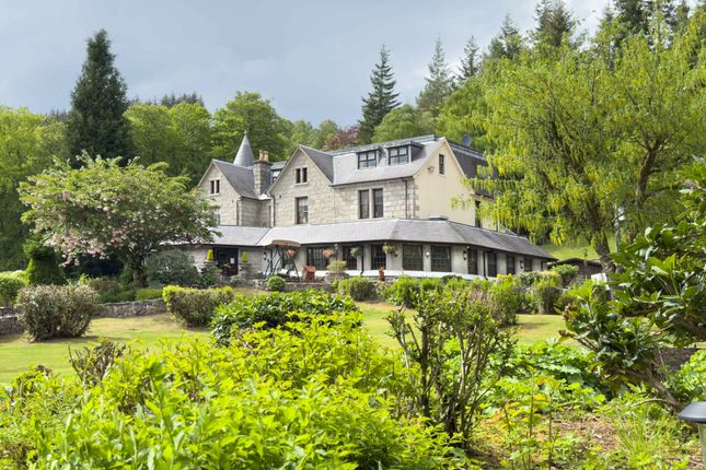 Thumbnail Hotel/guest house for sale in Roybridge, Inverness-Shire