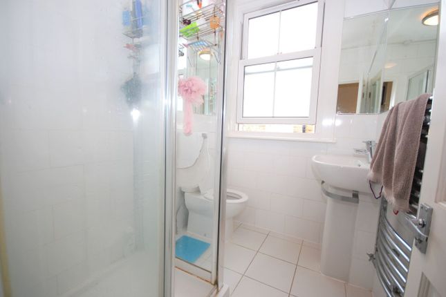 PRV  07/08  34, Rowfant Road, Balham photo 4