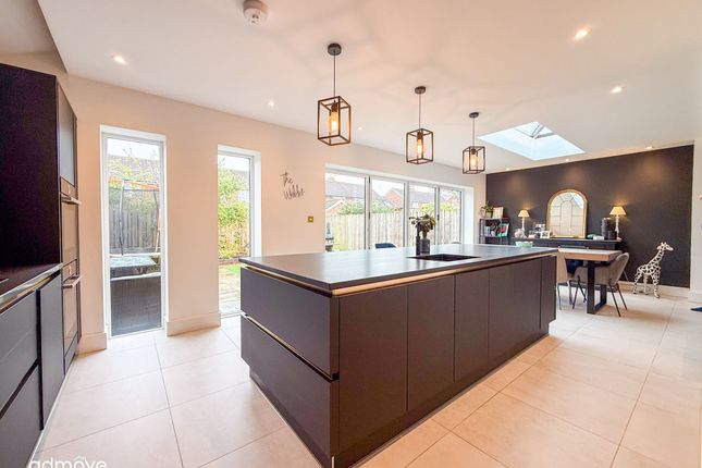 163 Thelwall New Road, Warrington photo 2