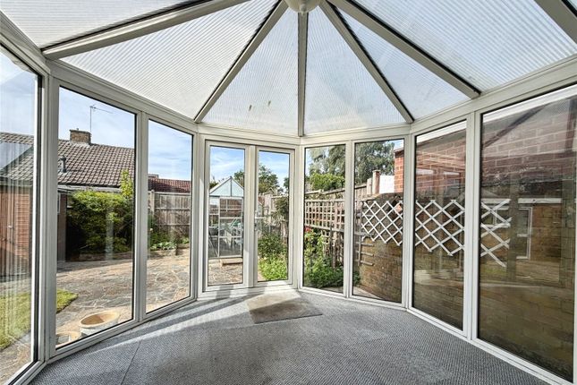 29, Lambert Crescent, Camberley photo 4