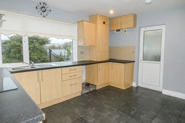 56, Fairfield Avenue, Maesteg photo 3