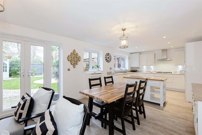42, Water Lily Way, Worthing photo 3
