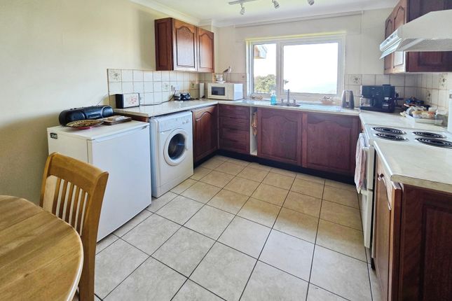 Flat 9, Pine Ridge Court,, Ward Road, Isle of Wight photo 4