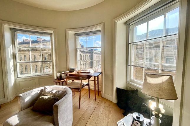 18, Newcastle upon Tyne photo 4