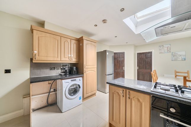 20, Muchelney Road, Morden photo 3