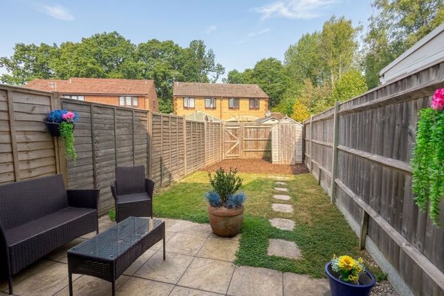 5 Willow Drive, Southampton photo 2