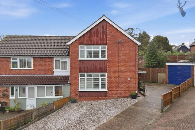 3-bed house on 16 Severns Field, Epping, £700,000