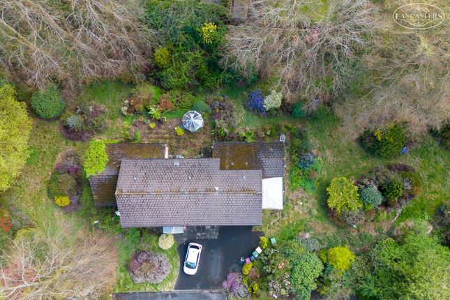 6, Woods Lea, Bolton photo 2
