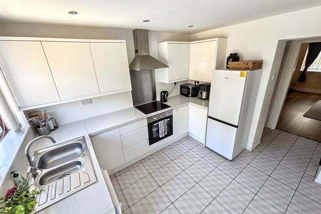 33, Blyth Street, Newcastle upon Tyne photo 4