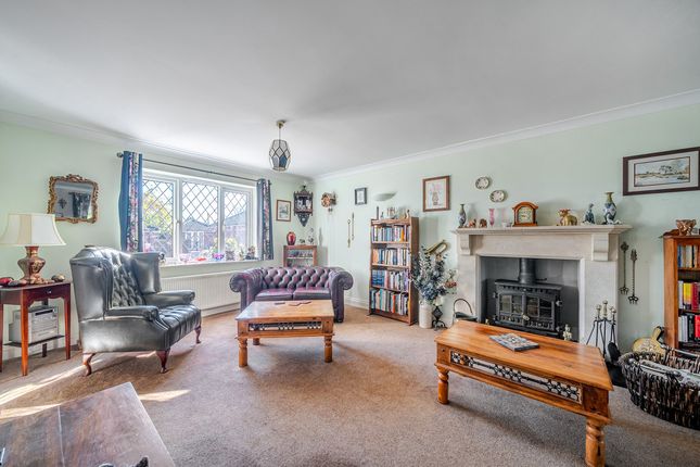 6, Baker Close, Wareham photo 4