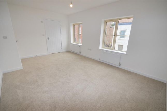 Town house for sale in Chapel House Court, Selby