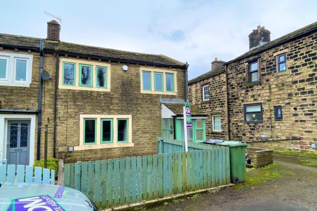 Thumbnail Cottage to rent in Barber Row, Linthwaite, Huddersfield