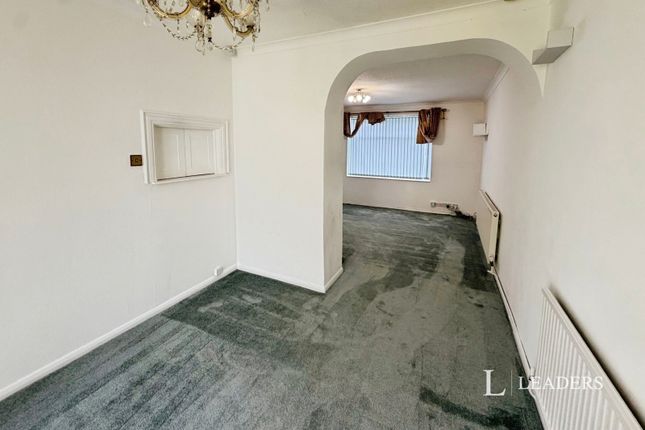 3, Simmins Crescent, Leicestershire photo 4