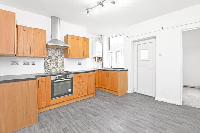 14 Grove Street, Harrogate photo 2