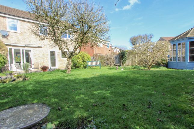 14, Hartley Close, Chipping Sodbury photo 2