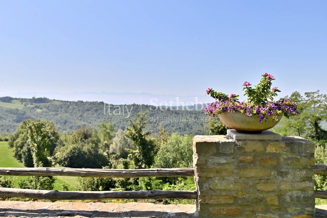 Country house for sale in Frazione Buchere, Mombarcaro, Piemonte